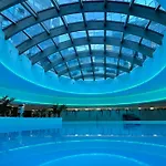White Sky 20 Hanza Tower- Free Parking شقة شتشيتسين