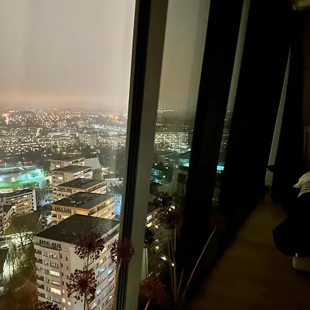 Apartment White Sky 20 Hanza Tower- Free Parking *