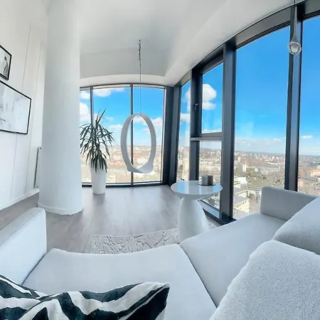 White Sky 20 Hanza Tower- Free Parking