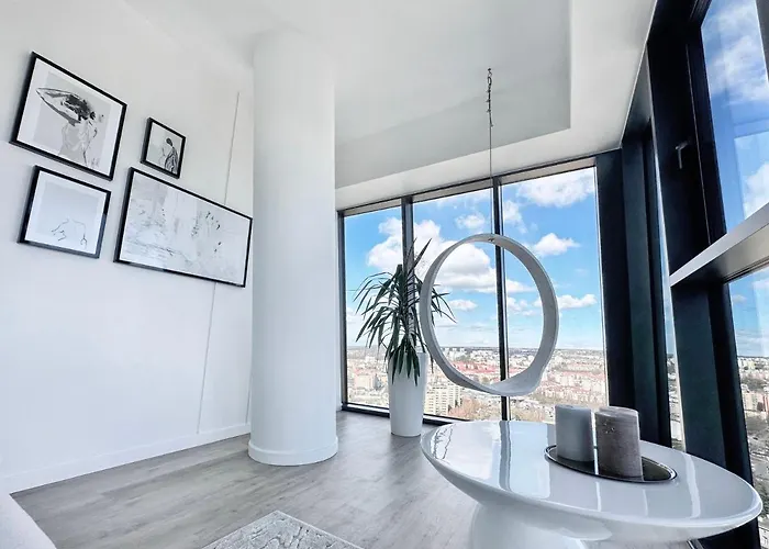 アパート White Sky 20 Hanza Tower- Free Parking シュチェチン